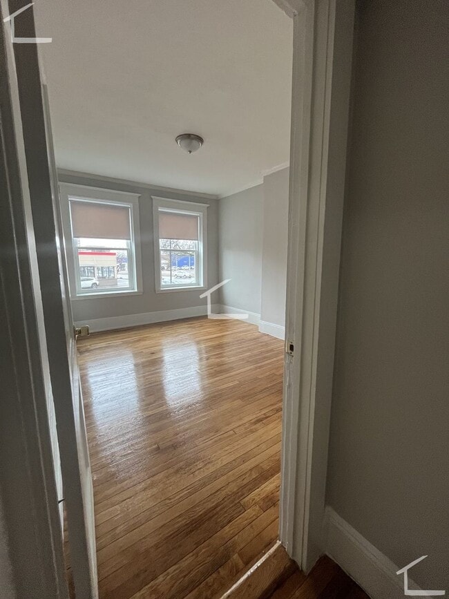 Photo - Renovated 1 bed 1 bath in Allston!