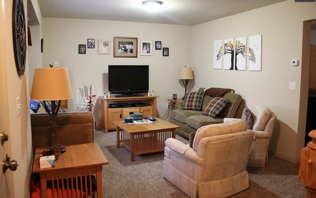 Photo - 2 Bedroom 2.5 Bath Townhome in Elizabethtown!