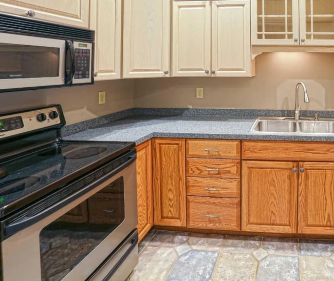 Photo - 50 Getzville Rd