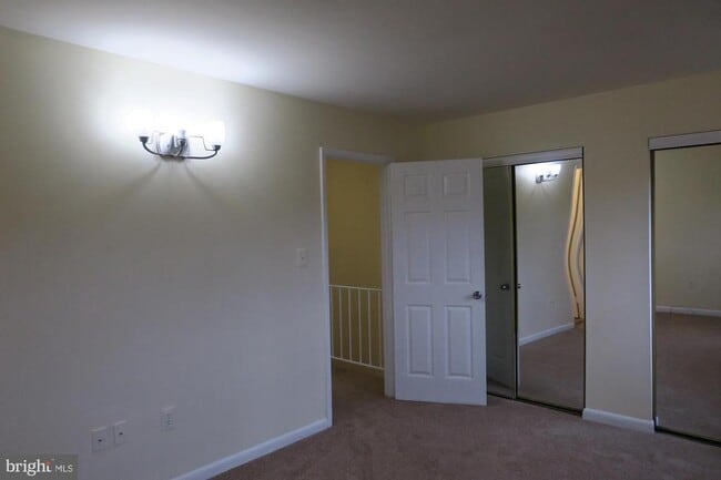 Photo - 3514 Cranmer Mews