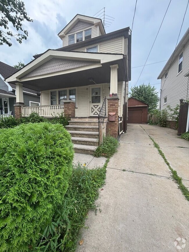 Building Photo - Charming 3 beds 1 baths in Cleveland! Rental