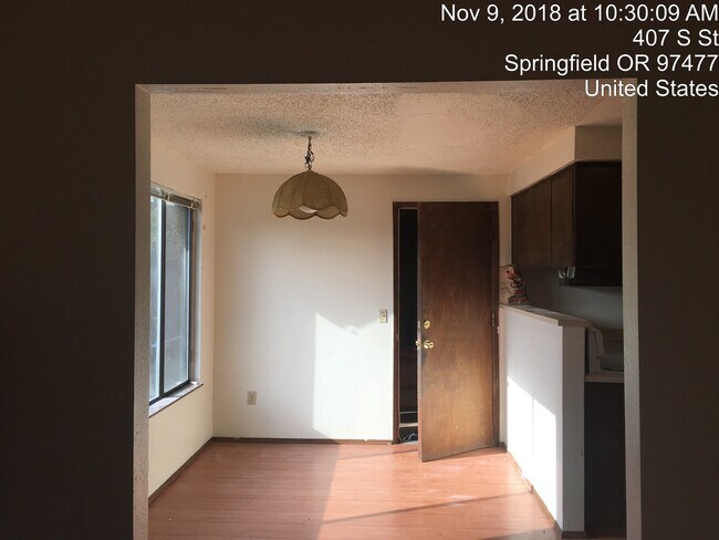 Photo - 3BR/2BA House/2-Car Garage in Springfield