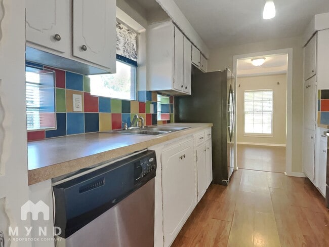 Photo - 9015 Eldora Dr