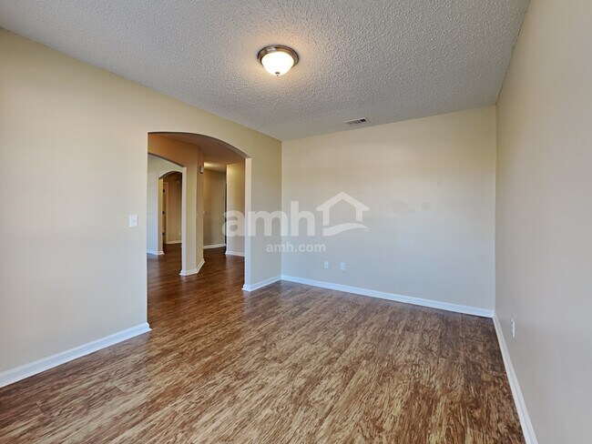 Photo - 2508 Westchester Ct