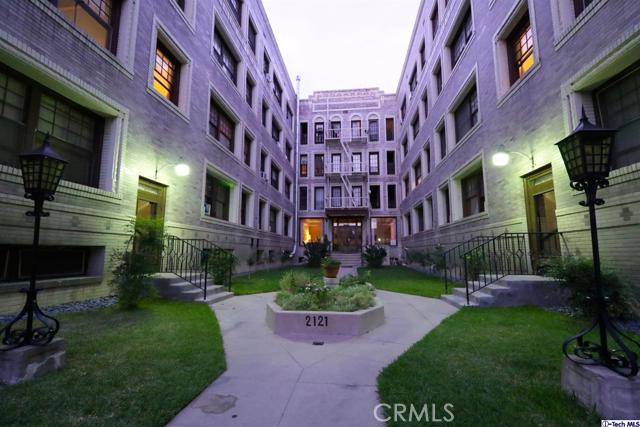 Building Photo - 2121 James M Wood Blvd Unit 224