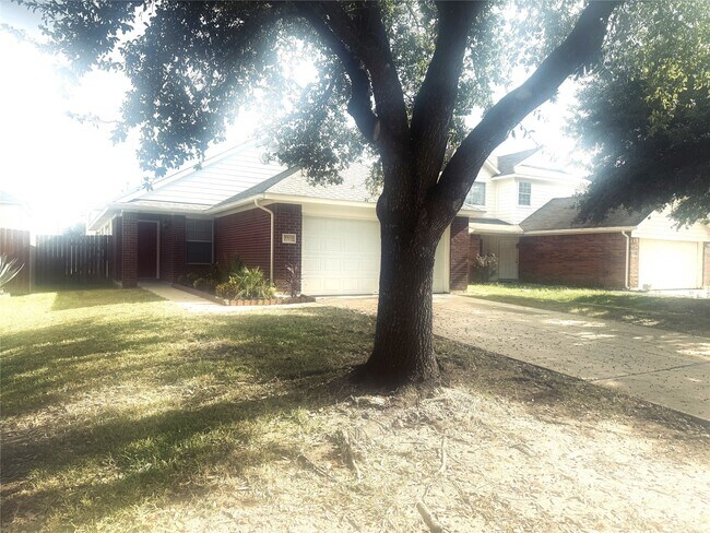 Photo - 2706 Star Peak Dr