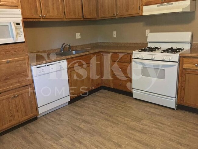 Photo - 4813 Cherry Blossom Ln