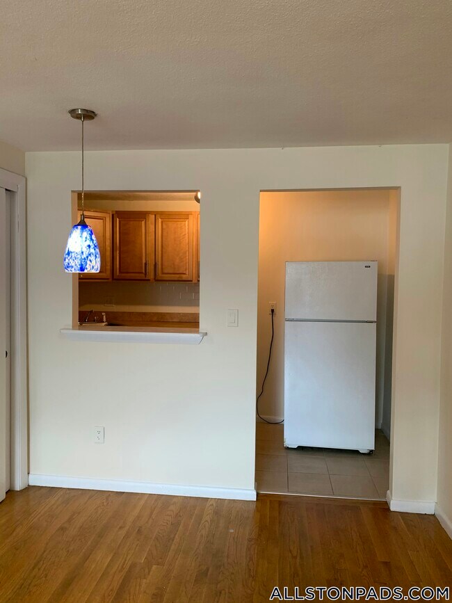 Photo - 26 Allston St Unidad 5