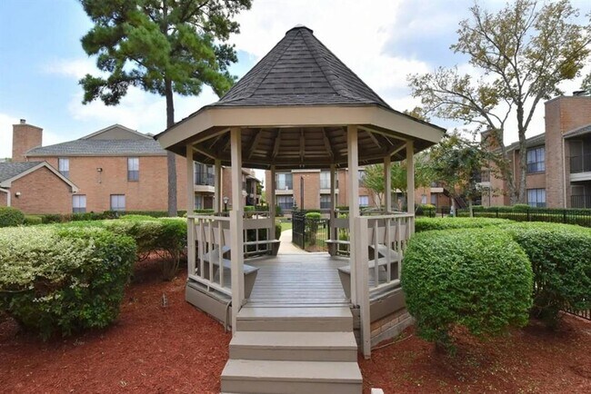 Photo - 1230 Farm to Market 1960 Bypass Rd E Apartment Unit 1404