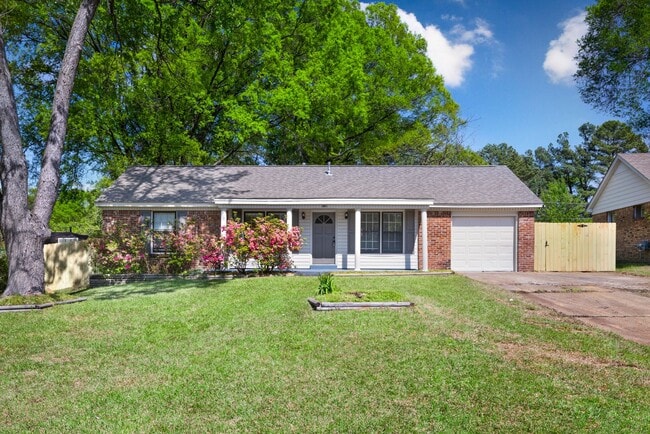 Photo - 3 bed 2 bath recently renovated in Southaven