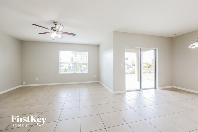 Photo - 1406 NW 7th Ave