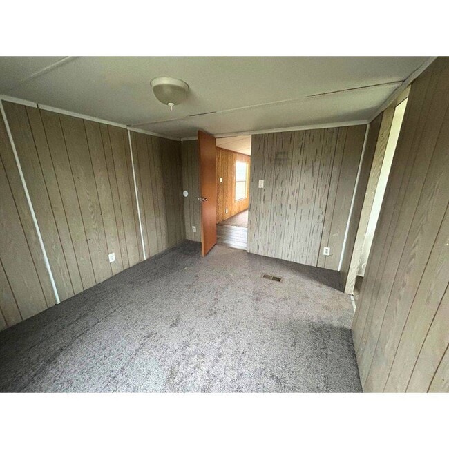 Photo - 308 Walker Ct House