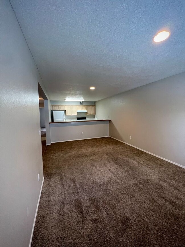 Photo - 1008-1010 E. Ermina Unidad 1010