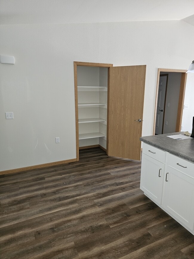 Photo - 112 Eggleston St