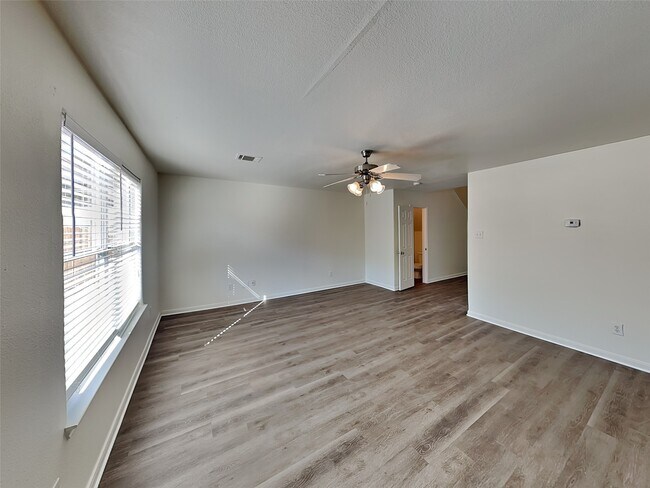 Photo - 4519 Nueces River Loop