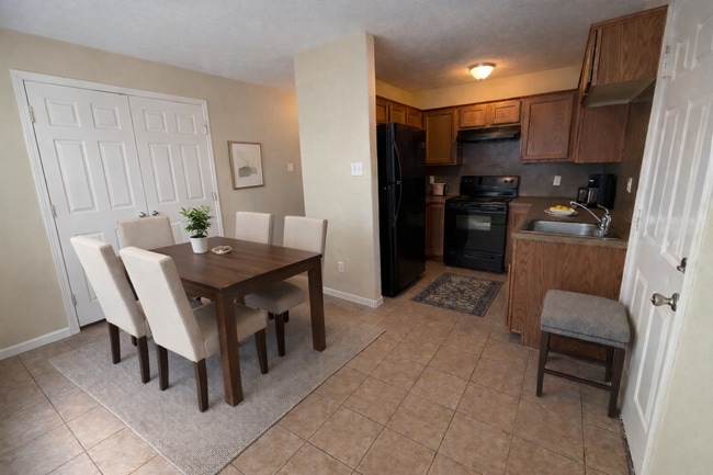 Photo - 21473 W Wallis Dr