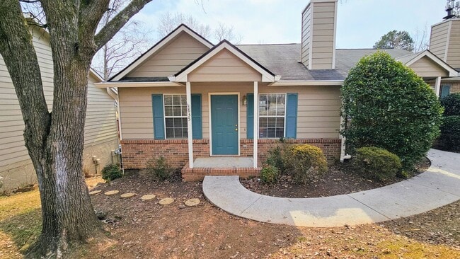 Building Photo - West Knoxville 37923 - 2 bedroom, 2 bath condo - Contact Ryan Fogarty (865) 333-4840