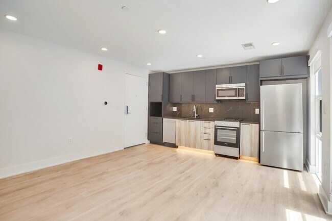 Photo - 1716 14th St NW Unidad 44