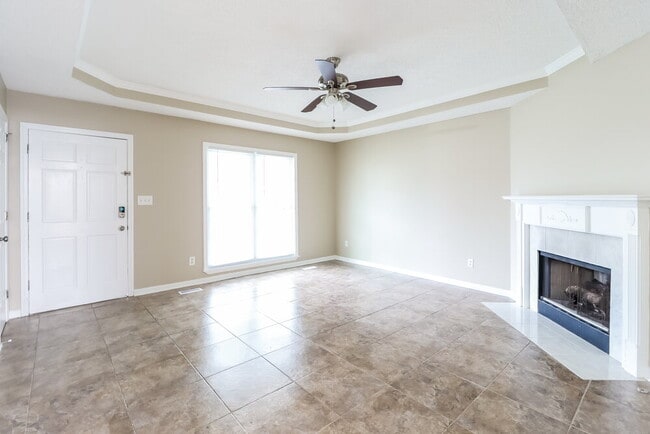 Photo - 2613 Laburnum Dr