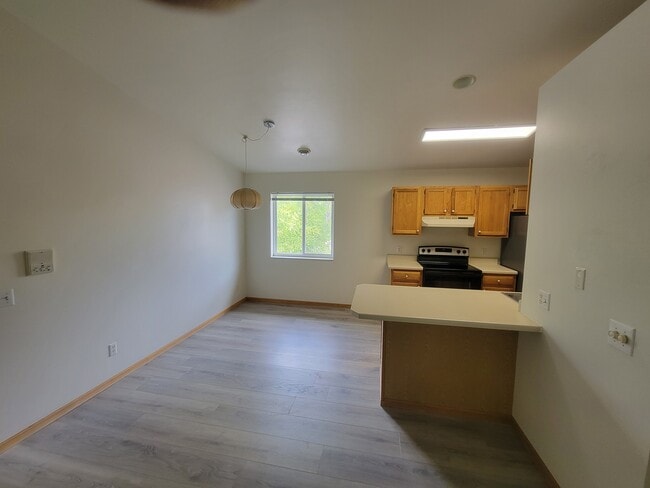 Photo - 118 W Windsor Ave Unit 118 W Windsor