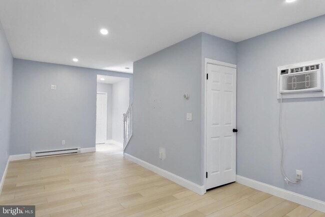 Photo - 2301 Herkimer St