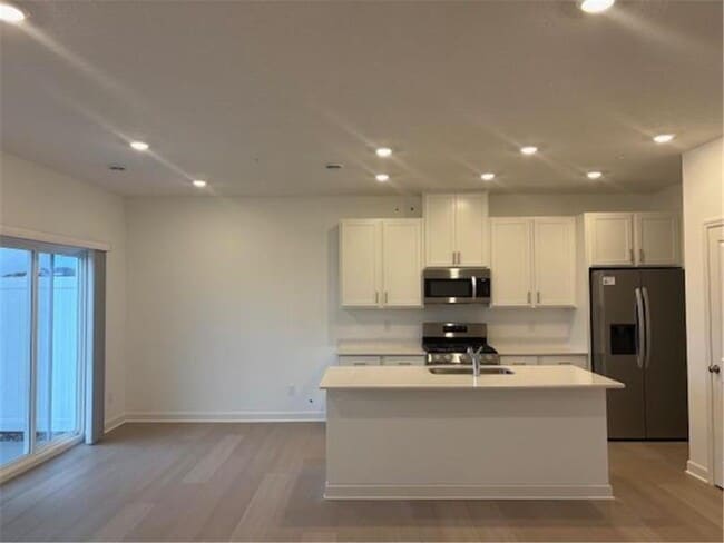 Photo - 10513 Harbor Ln N