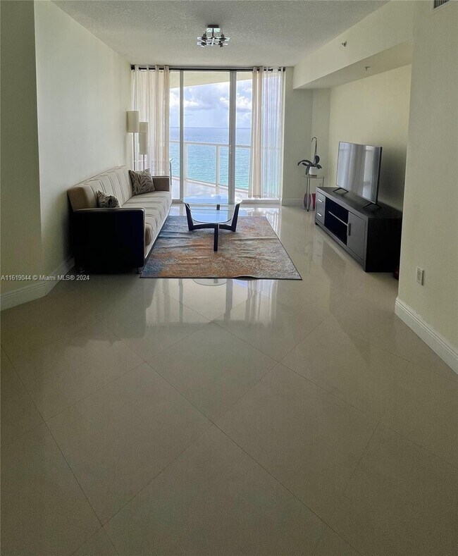 Photo - 16699 Collins Ave Unit 2910