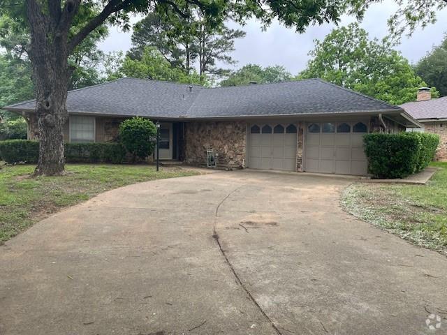 Building Photo - 1706 Princeton Dr Rental
