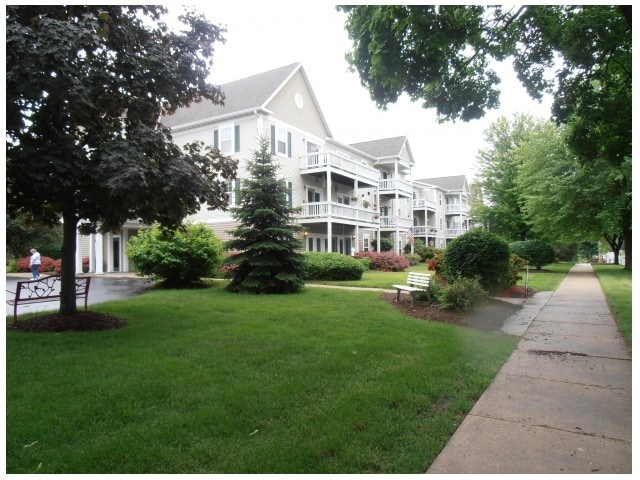 Photo - Parkside Village-Delavan