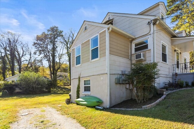 Photo - 10060 Central Dr