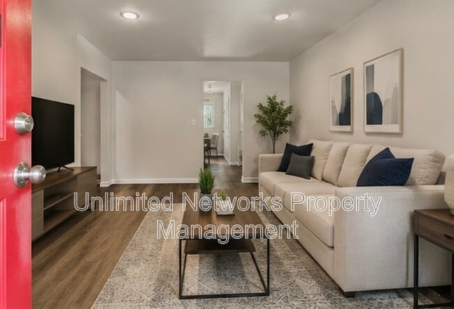 Photo - 1305 Clermont Ave