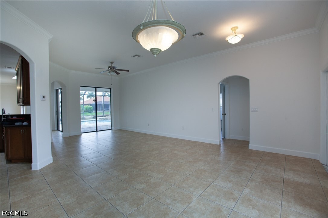 Photo - 2110 SW 38th Terrace