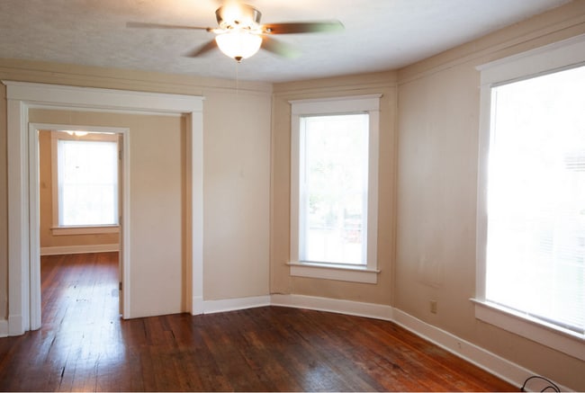 Photo - 521 N Washington St Unit 1
