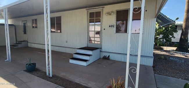 Building Photo - 44 S Hawes Rd Rental