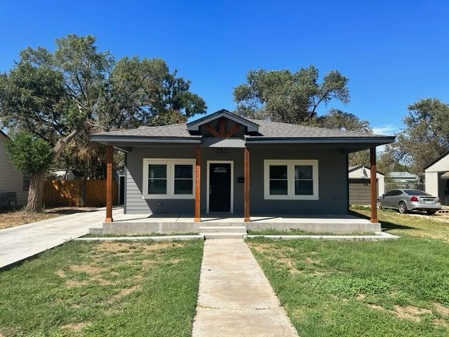 Medical District/Maxey Park Neighborhoods - Medical District/Maxey Park Neighborhoods House