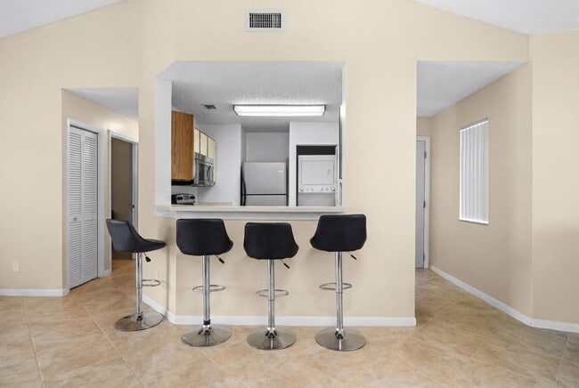 Photo - 3405 NW 44th St Unit 205