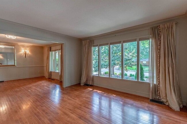 Photo - 5646 Glade View Dr