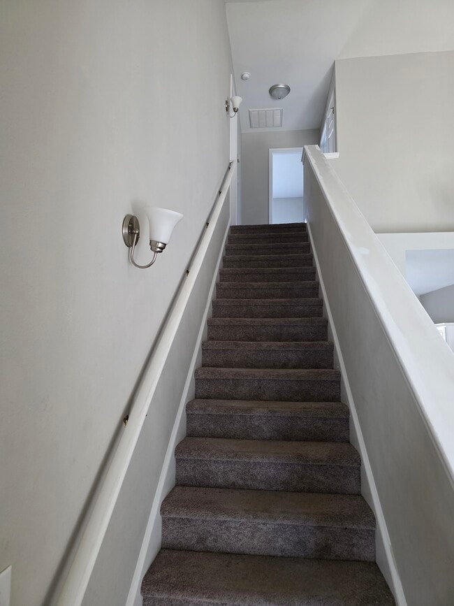 Building Photo - 201 Connemara Dr