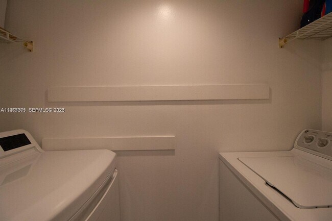 Photo - 351 Lake Arbor Dr