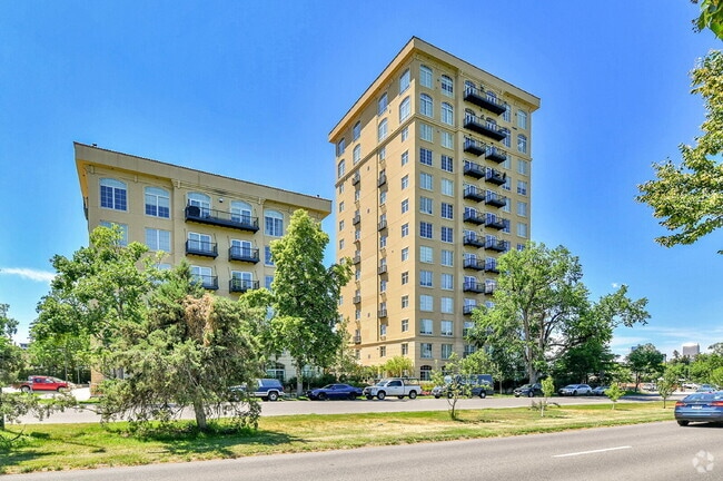 Building Photo - $1,900.00, 1 bed, 1 bath, located in Denve... Unit 1-104 Rental
