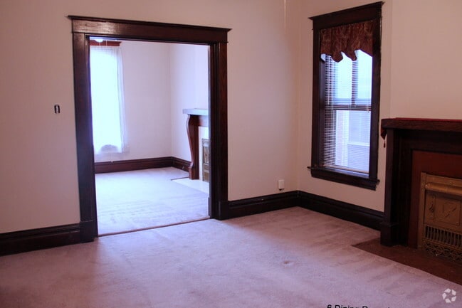 Building Photo - 3016 Victor St Unit 2nd f Rental