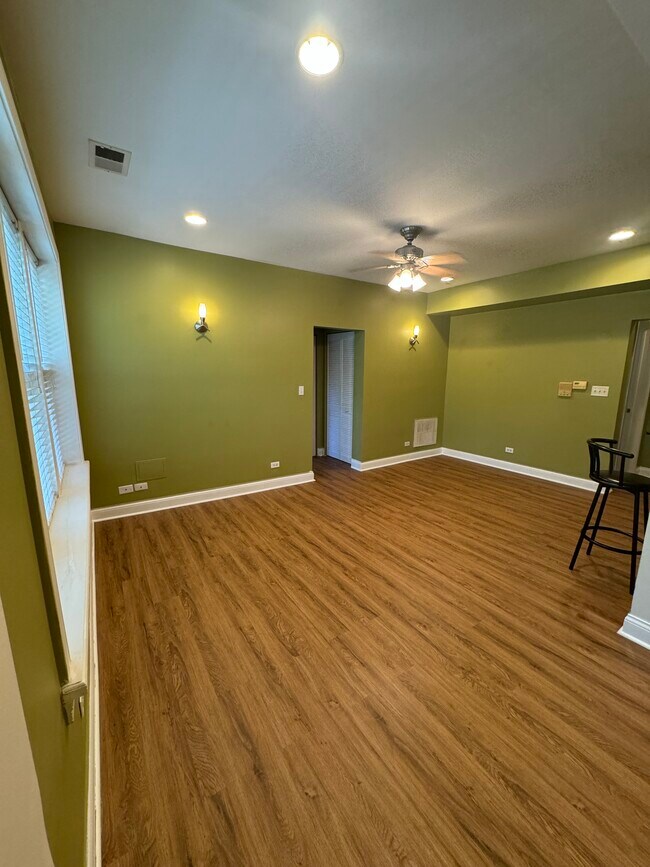 Photo - 6812 N Wayne Ave Unit 3A