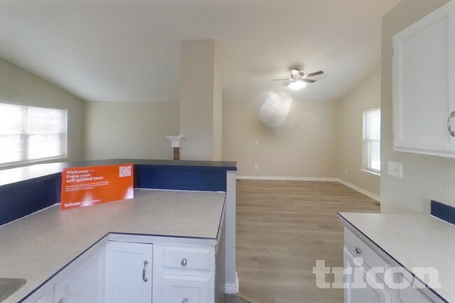 4332 Neal Ct