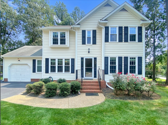 Spacious 4 Bedroom Home in Pebble Creek! - Spacious 4 Bedroom Home in Pebble Creek!