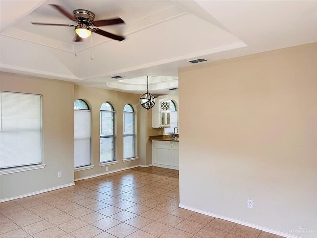 Photo - 12 West Dr Unit 4