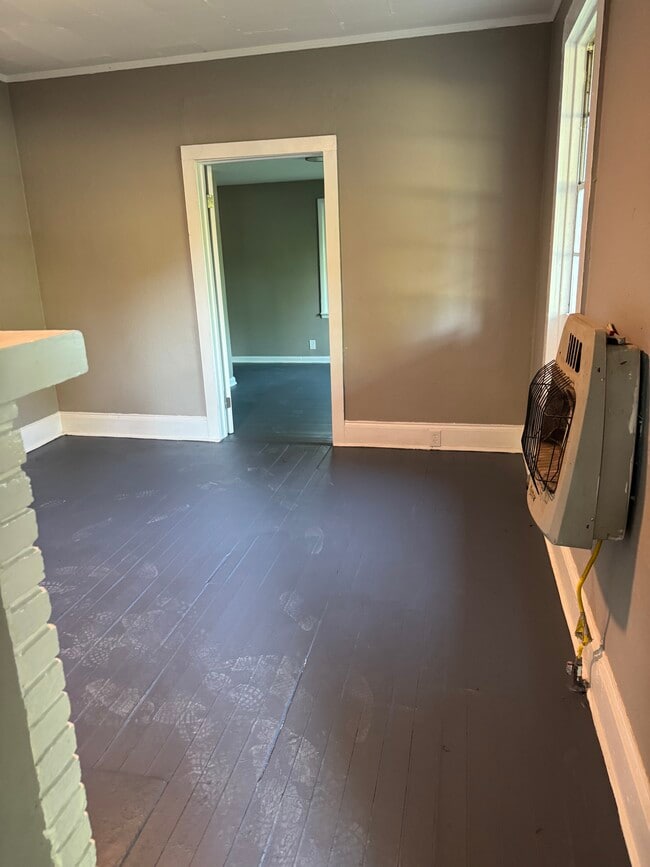 200 W 19th St