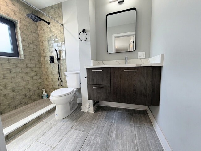 Photo - 5209 N Milwaukee Ave Unit 2
