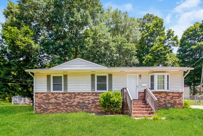 Photo - 104 W Nims Ave House