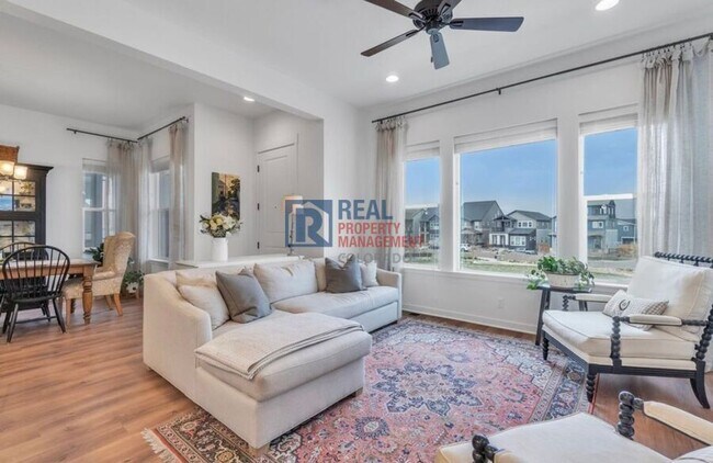 Photo - 16550 Umatilla Pl