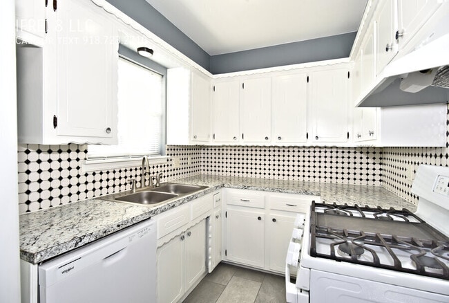Photo - 12610 E 18th Pl